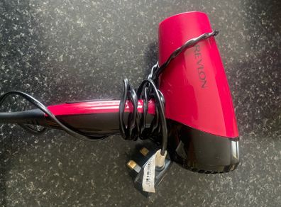 Hair dryer
