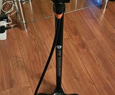 Bicycle pump