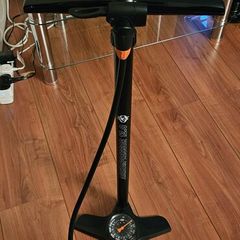 Bicycle pump