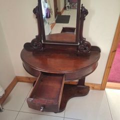 vintage  dresser