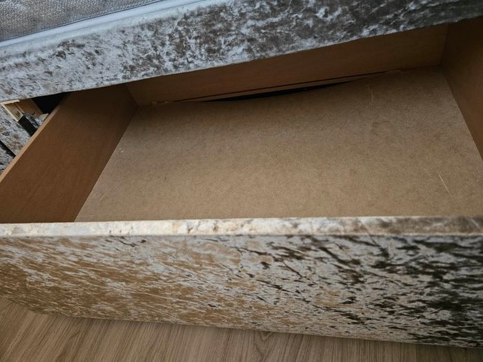 King Size Silver Diamond Divan Bed