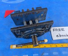 Record 50 Woodwork Vice