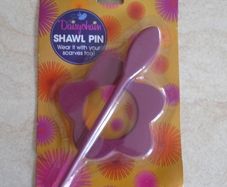 Shawl pin. Accessories,