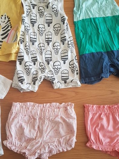 baby clothes 6-9M ( add 3)