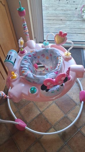 minnie mouse activity centre