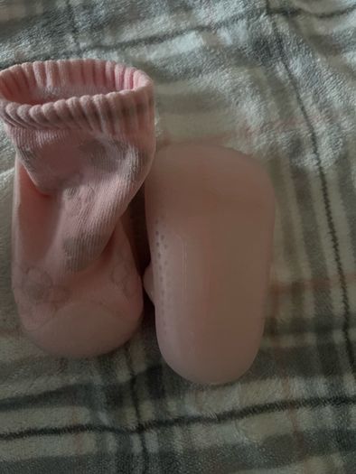 Girls shoes size 18