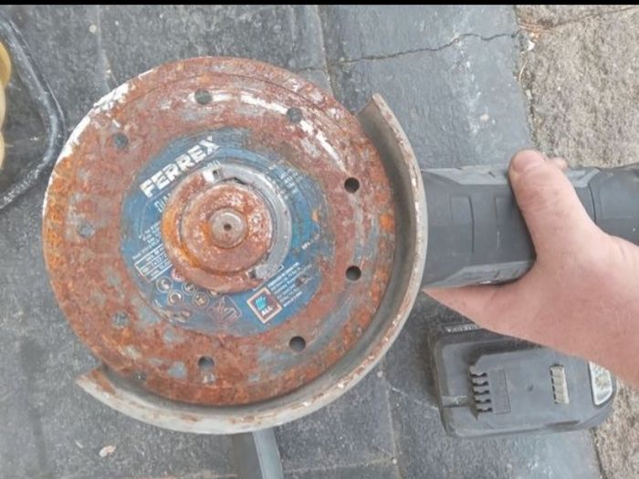 FAW 40Q Cordless Angle Grinder