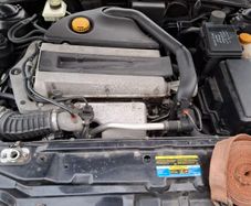 saab 2.0 L petrol