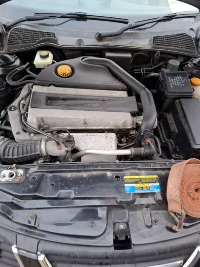saab 2.0 L petrol