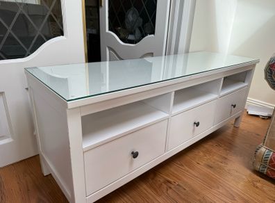 ikea hemnes tv unit & glass topper