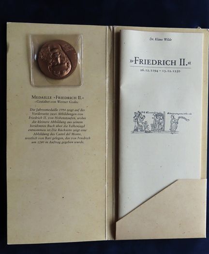 Frederick II Holy Roman Emperor | solid Bronze coin medal by Werner Godec