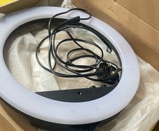 Nanguang Venus V24C 14" Bi-Color AC Ring Light