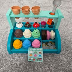 Battatt Sweet Sprinkles Ice Cream Shop Playset