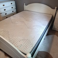 Double bedroom set with double mattress