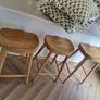 X 3 S Alternative solid oak bar stools Like new Image 6