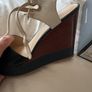 womens sandles Image 3