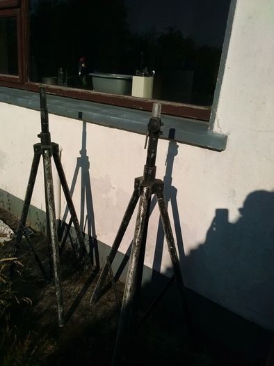Speaker stands