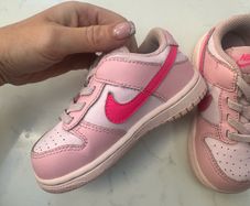 Girls Pink Nike runners