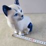 Lovely Porcelaine White And Blue Figurine Cat. Image 3