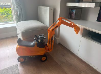 Micro Excavator Push-Along Ride On with Digger