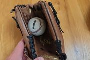 Mizuno Prospect 11" Baseball Glove