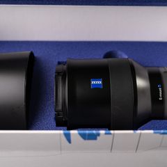 Zeiss Batis 85mm f1.8 lens for Sony E-mount