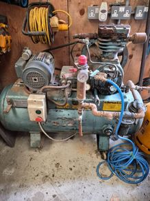 Ingersoll-Rand T30 compressor