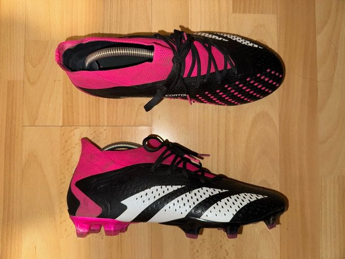Adidas Predator Accuracy.1 FG Black Shock Pink GW4569