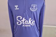 Everton 2022/23 Training Top - Medium size