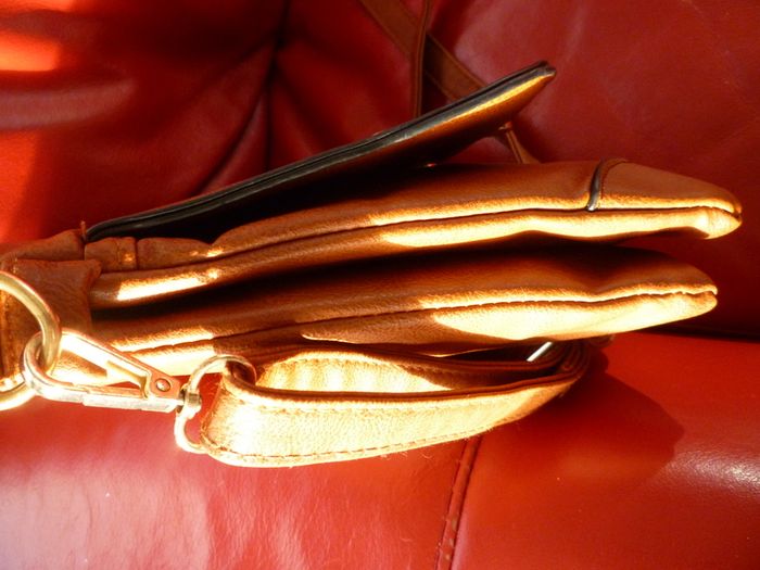 Hand Bag Crossbody Brown Faux Leather Multi Pocket Handbag- Purchased In Carraig Donn