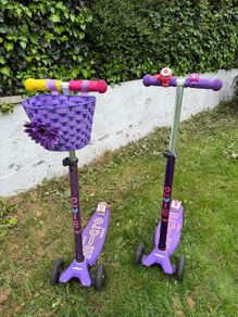 Micro scooters Deluxe - One left - Left hand one
