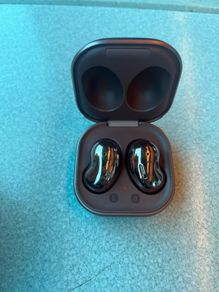 Samsung Buds AKG Live Mystic gold earphones