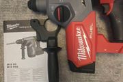 milwaukee hammer drill m18