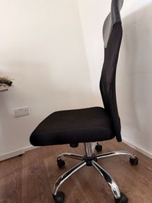 Black High-Back Mesh Office Chair - Adjustable