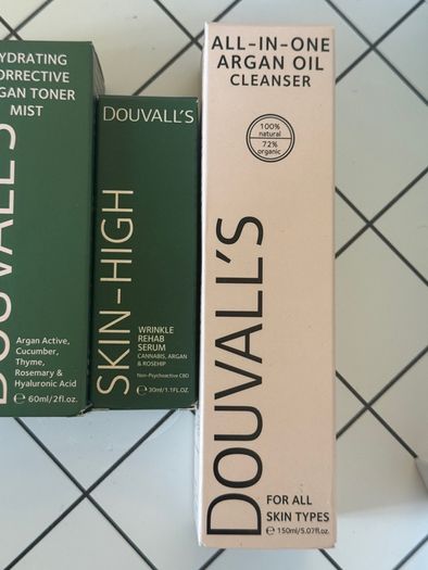 douvalls cleanser, moisturizer , serum new