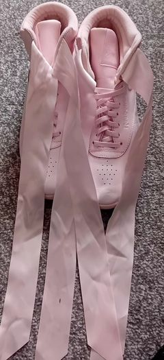 Reebok Hi Satin Bow Trainers