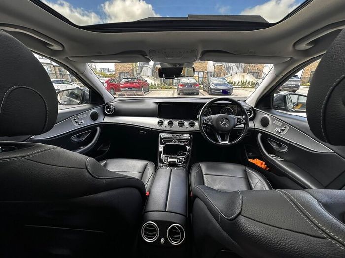 Mercedes-Benz E-Class 2016 SE Premium