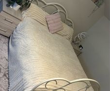 Double bed