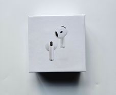 earbuds