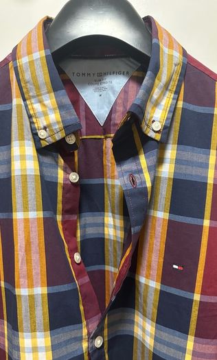 Tommy Hilfiger