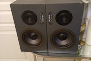 ALESIS monitor one speaker
