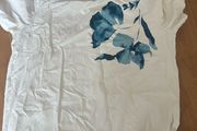 River island cream tshirt with blue printed flower design