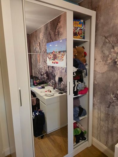 Wardrobe units