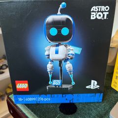 Lego Astro Bot