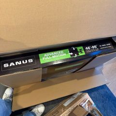 Sanus Advanced Full-Motion Premium TV Wall Mount 46 95 Brand New in Box Model VXF730-B2