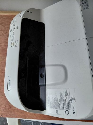 Epson EB-470 Ultra-Short-Throw Projector (3LCD)