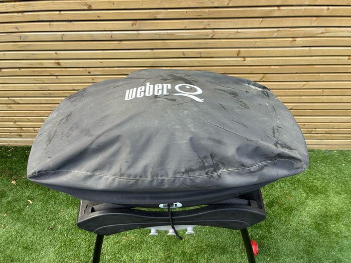 Weber Q2000