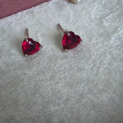 Pandora red heart stud earrings very good condition