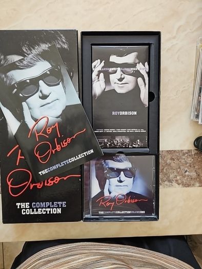 Roy Orbison 2CD + VHS Boxset  - The Complete Collection