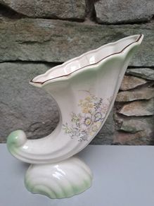 Romanian pottery vase